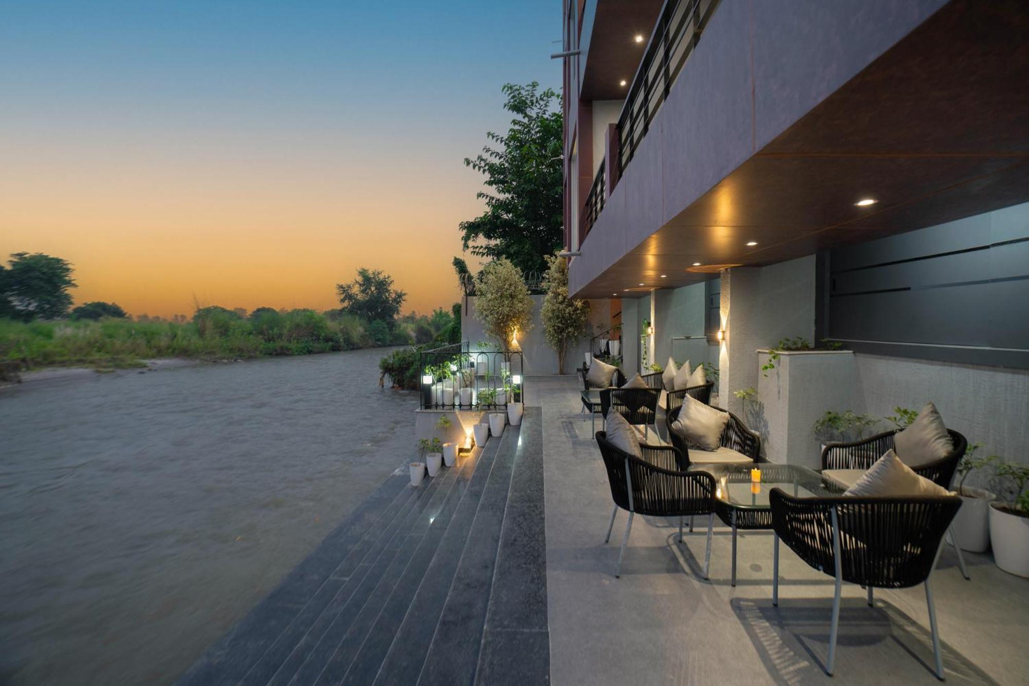 Sukoon By The Ganges - A Riverside Retreat Haridwār Esterno foto