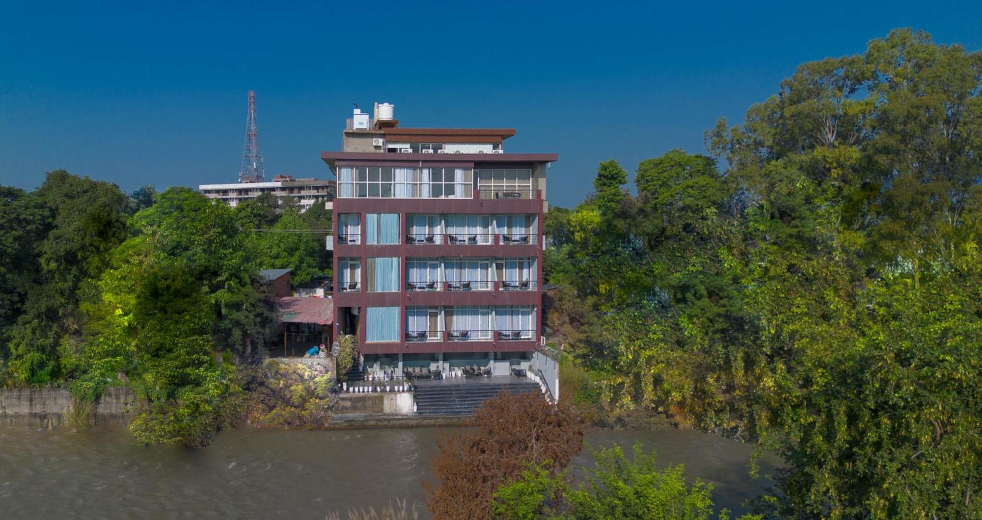 Sukoon By The Ganges - A Riverside Retreat Haridwār Esterno foto